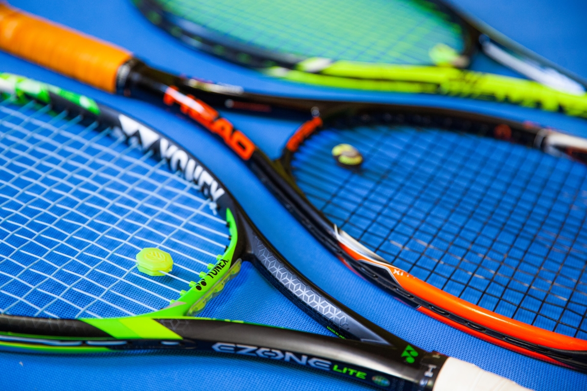 how-much-does-a-tennis-racket-cost-baramdat